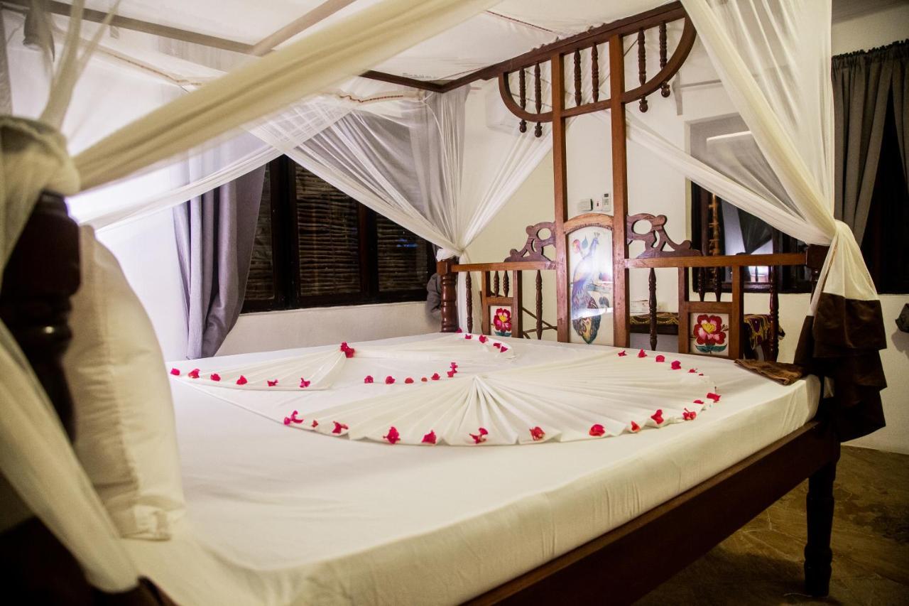 Moonshine Uroa Boutique Hotel Εξωτερικό φωτογραφία