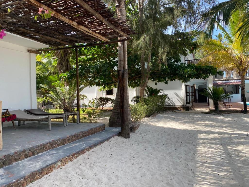 Moonshine Uroa Boutique Hotel Εξωτερικό φωτογραφία