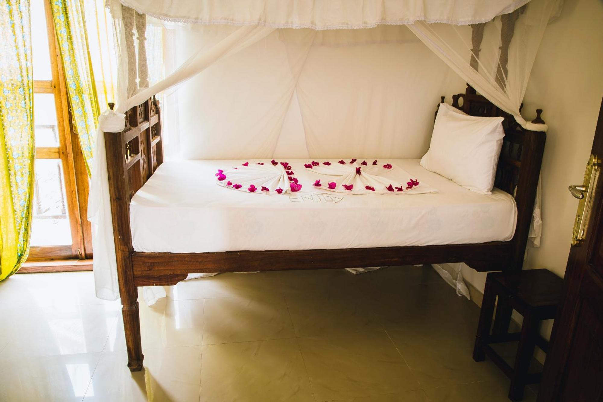 Moonshine Uroa Boutique Hotel Δωμάτιο φωτογραφία